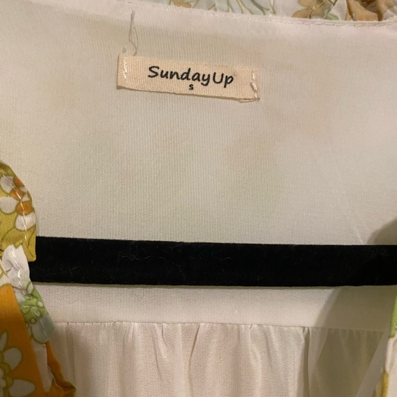 SundayUp Grandma core Floral Dress 70s Style SZ Small - Picture 2 of 8